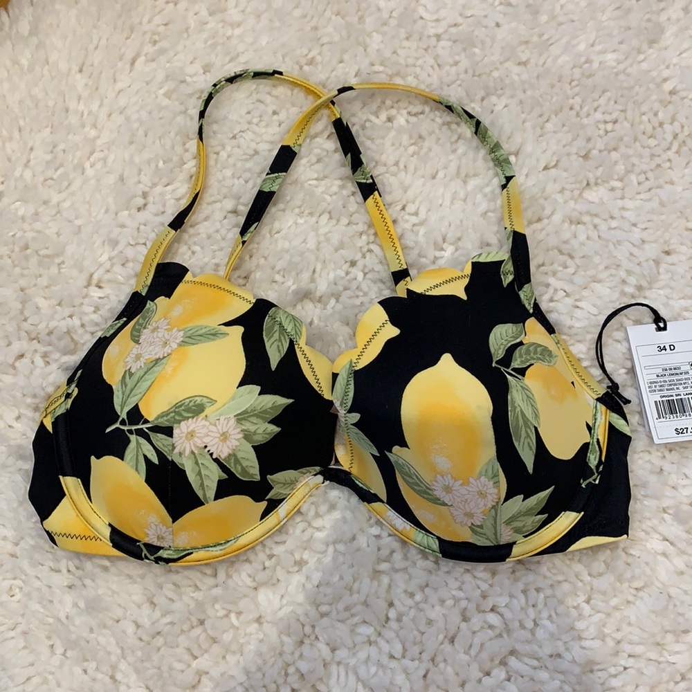 NWT Bikini top